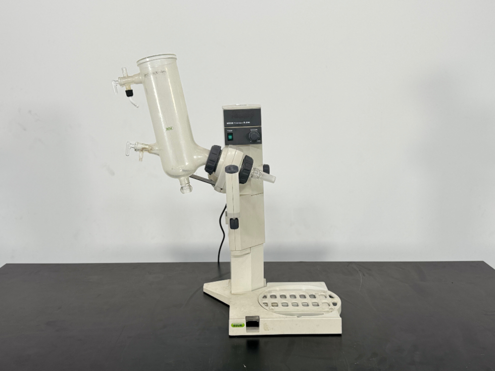 Image of Buchi Rotavapor R-200 Rotary Evaporator